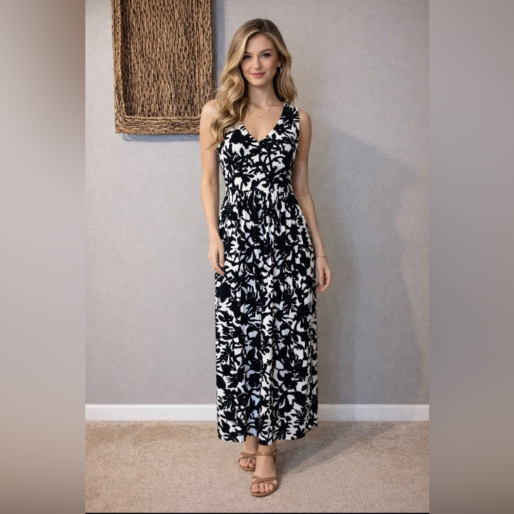 Milly NY Maxi Dress M Medium Black White Stretch Career Church Washable